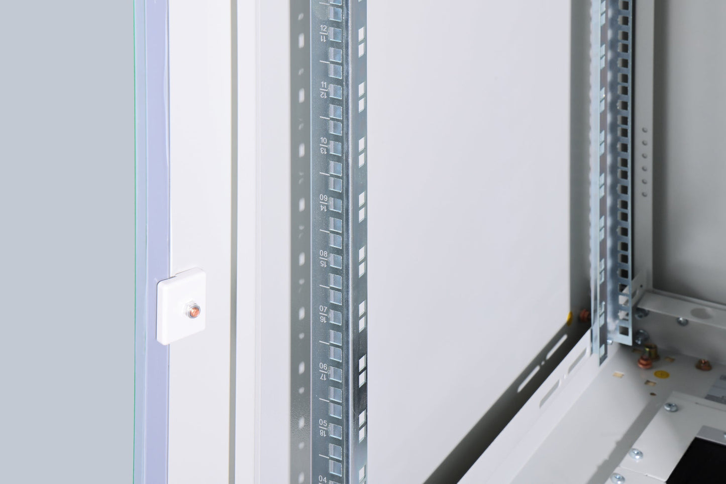22U Patchkast 600x800x1164 mm (BxDxH) grijs