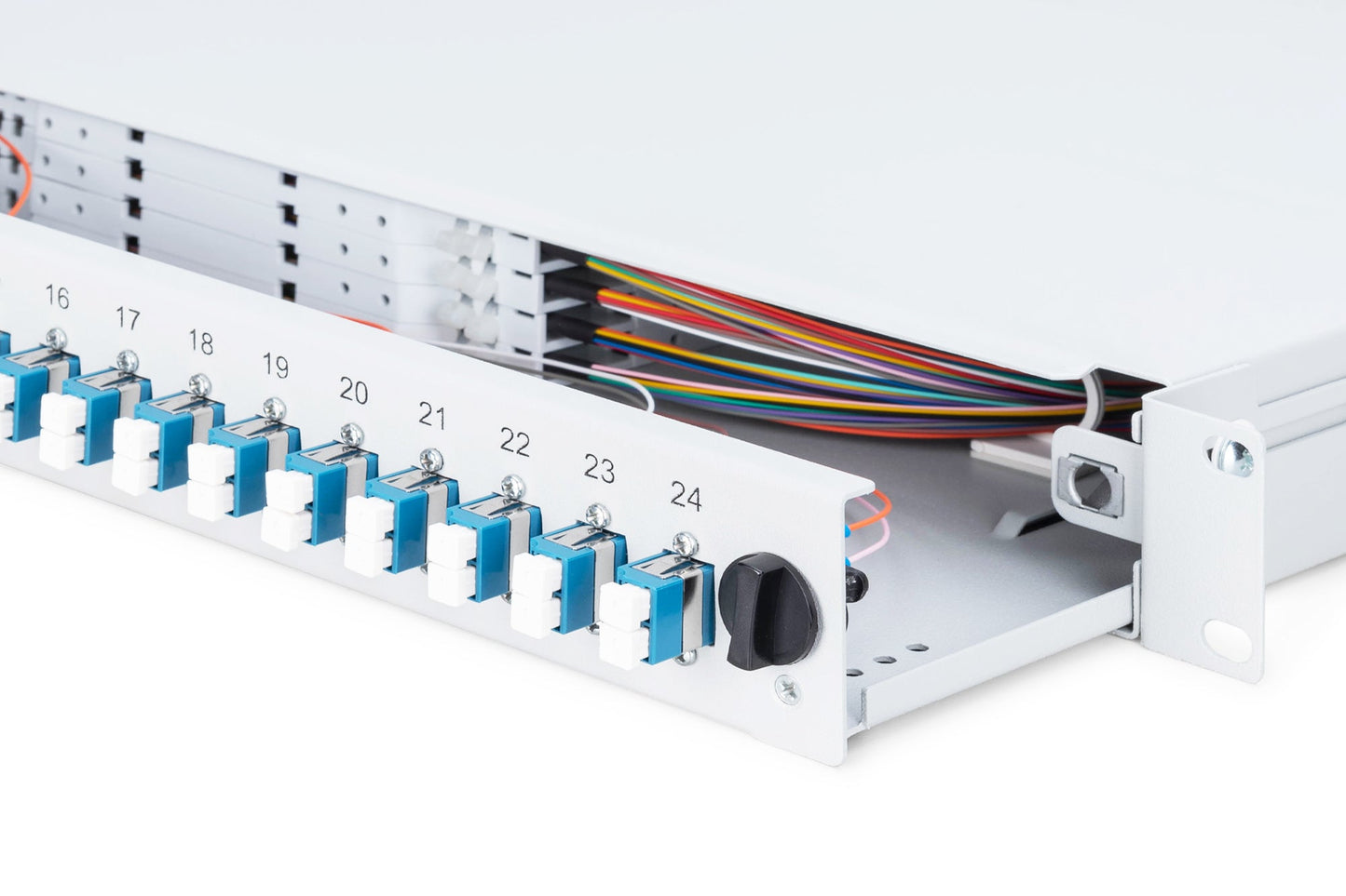 Glasvezel patchpaneel gemonteerd 24 poorten LC OS2
