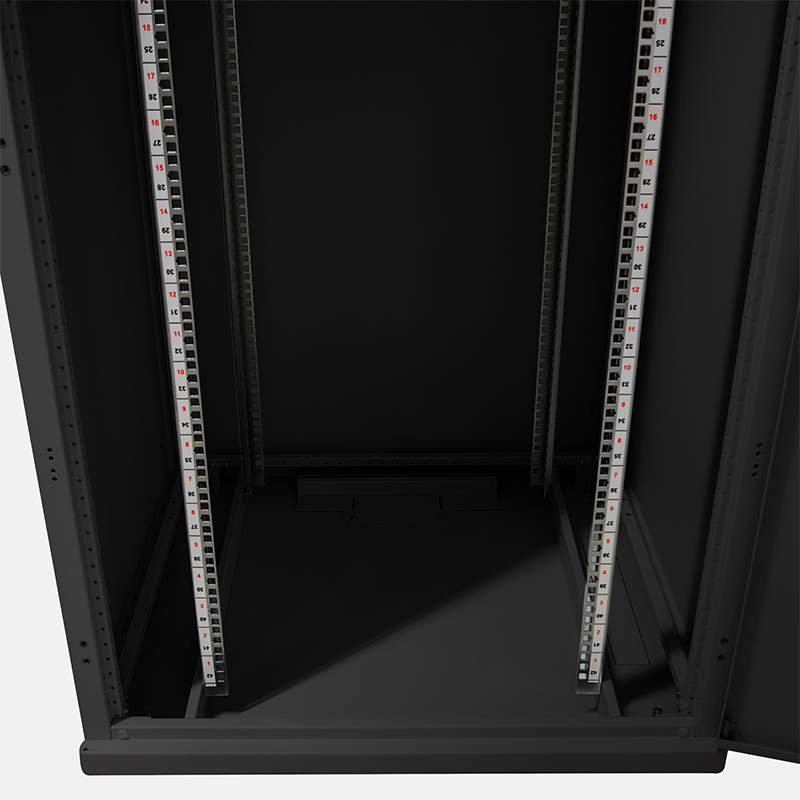 22U serverkast met glazen deur 600x600x1166mm (BxDxH)