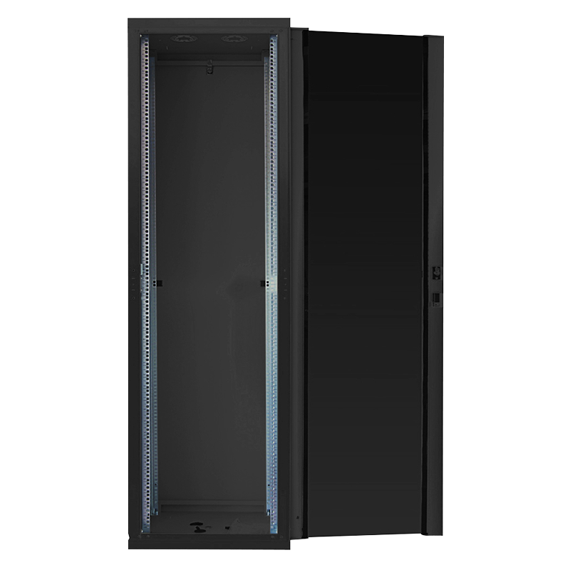 16U Patchkast 600x600x878mm zwart
