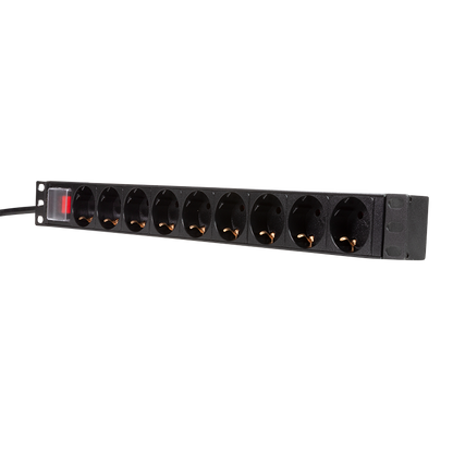 9 voudige stekkerdoos voor 19 inch serverkasten